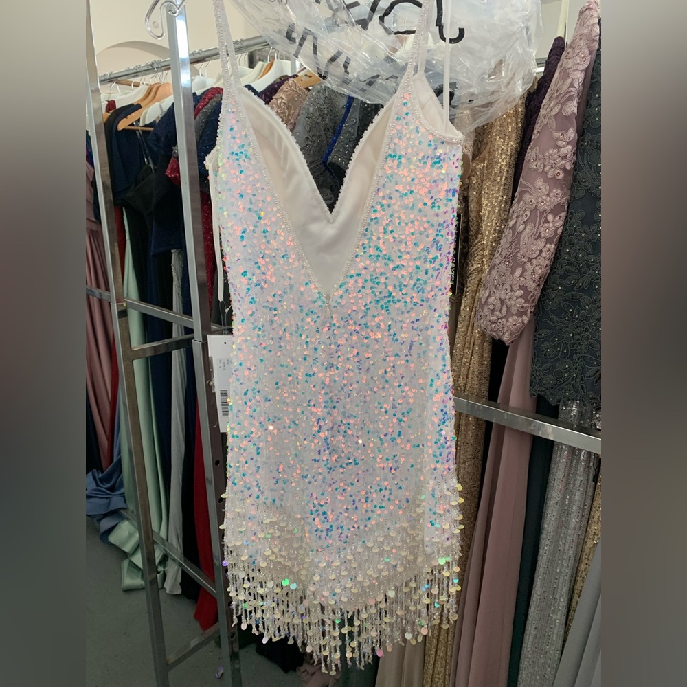 Jovani Short Prom Dress - Picture 5 of 9